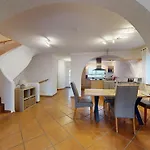 Hoffmann Am Rheinbogen Altlussheim
