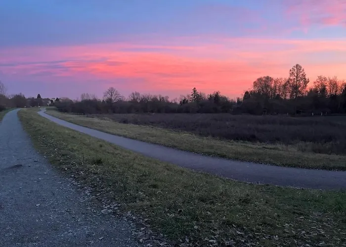 Hoffmann Am Rheinbogen Semesterbostad